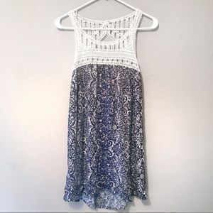 Floral printed backless dress